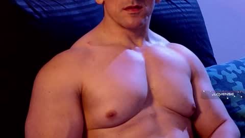 Snapshot of masked_bodybuilder chatting on March 2, 5:58 pm masked_bodybuilder online show from March 2, 5:58 pm