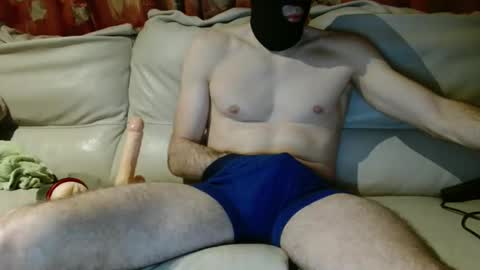 Snapshot of maskedhornyman chatting on January 14, 10:25 pm maskedhornyman online show from January 14, 10:25 pm