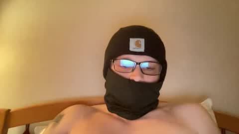 Snapshot of maskedupleo chatting on September 20, 6:58 am maskedupleo online show from September 20, 6:58 am