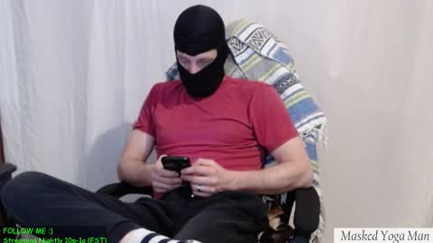 maskedyogaman online show from March 13, 2:29 am