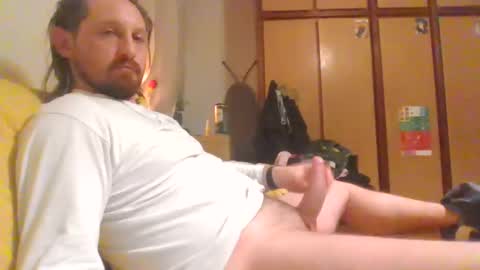 Snapshot of masoni_devil_take_xy chatting on February 15, 11:36 pm Nikola online show from February 15, 11:36 pm