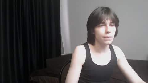 masonsilver_ online show from April 27, 8:12 am