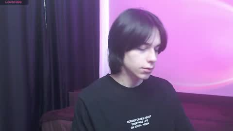 masonsilver_ online show from May 19, 9:48 am