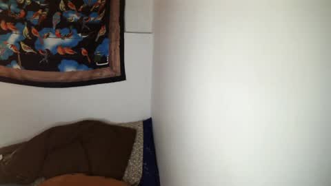 masquerade girl4 online show from April 15, 7:37 am