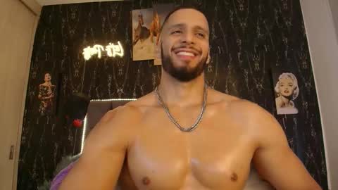 massimo_greco2 online show from January 15, 9:51 pm