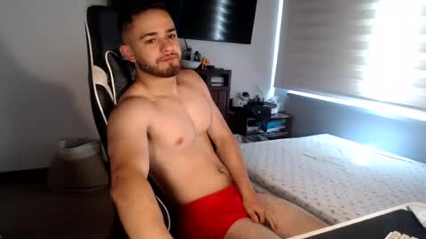 Snapshot of massimo_santino chatting on August 6, 3:03 pm Massimo Santino online show from August 6, 3:03 pm