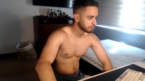Snapshot of massimo_santino chatting on August 9, 2:33 pm Massimo Santino online show from August 9, 2:33 pm