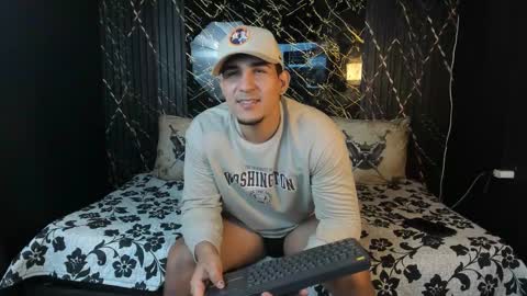 massimo_vidal online show from March 11, 12:22 pm