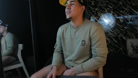 massimo_vidal online show from April 9, 6:35 pm