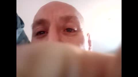 Snapshot of massivecock1980604187 chatting on November 2, 12:51 pm massivecock1980604187 online show from November 2, 12:51 pm