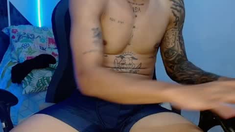 master_black777 online show from October 1, 7:20 pm