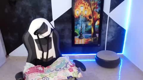 master_black777 online show from February 26, 6:29 pm