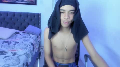 master_boy28 online show from March 7, 12:48 am