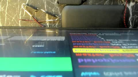 Snapshot of master_boy28 chatting on April 18, 7:07 pm master_boy28 online show from April 18, 7:07 pm