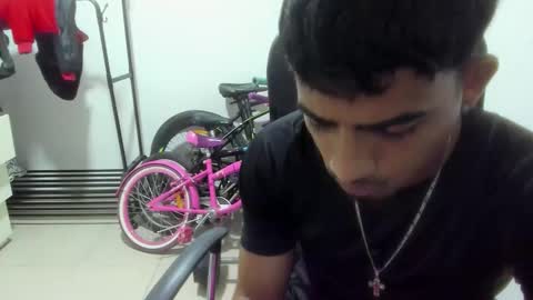 Snapshot of master_boy28 chatting on May 15, 3:13 am master_boy28 online show from May 15, 3:13 am