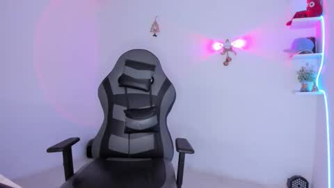 Alpha junior online show from March 5, 3:08 pm