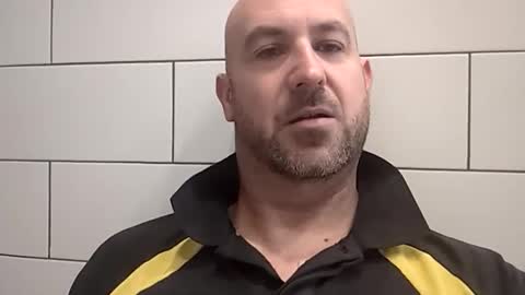 Snapshot of masterclass69er chatting on October 30, 11:00 am Bob online show from October 30, 11:00 am