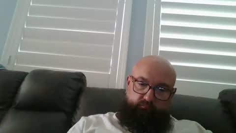 Snapshot of masterdurt chatting on July 4, 6:58 pm The Big Duurty online show from July 4, 6:58 pm