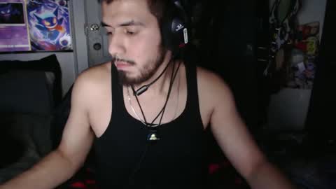 mastergoku945657 online show from November 17, 6:08 am