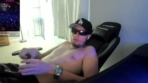Snapshot of mastermusclebro chatting on May 29, 9:13 pm mastermusclebro online show from May 29, 9:13 pm