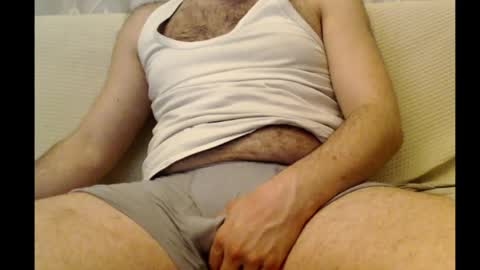 Snapshot of mastership02 chatting on May 4, 11:23 pm Master online show from May 4, 11:23 pm