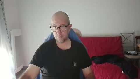 mat11efou online show from November 9, 10:02 am