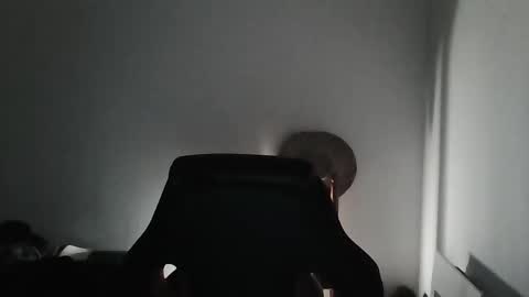 mat11efou online show from April 13, 4:51 am