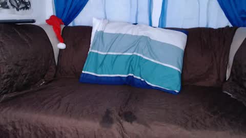 Snapshot of mat_kush chatting on December 7, 4:53 am Matt online show from December 7, 4:53 am