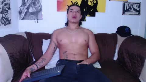 Snapshot of mat_kush chatting on February 26, 2:15 am Matt online show from February 26, 2:15 am