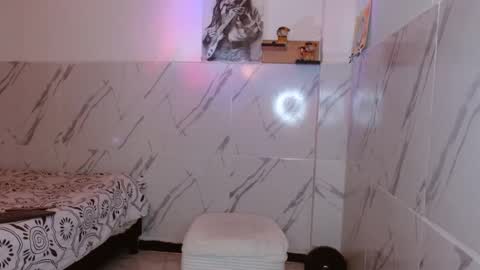 Snapshot of mat_kush chatting on October 14, 1:17 am Matt online show from October 14, 1:17 am