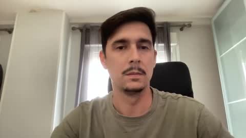 Snapshot of matahavi chatting on February 13, 2:24 pm Aaron online show from February 13, 2:24 pm