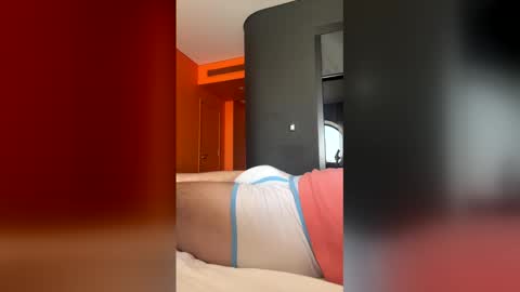 matej_cauci online show from April 8, 2:44 am