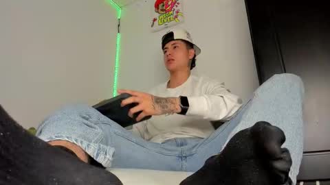 mateo_escobar online show from January 17, 6:40 am