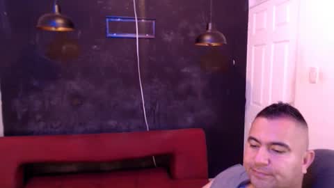 Mateo online show from March 25, 2:01 pm