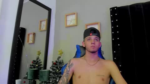 Snapshot of mathewboy2 chatting on December 18, 7:14 am mathewboy2 online show from December 18, 7:14 am