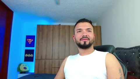 Snapshot of mathewhot3 chatting on November 22, 6:45 am mathewhot3 online show from November 22, 6:45 am