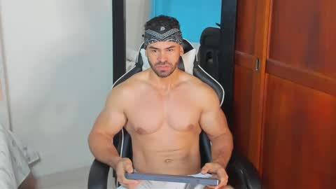 mathews_smith online show from September 27, 11:37 am