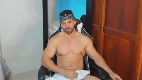 mathews_smith online show from October 5, 11:41 am