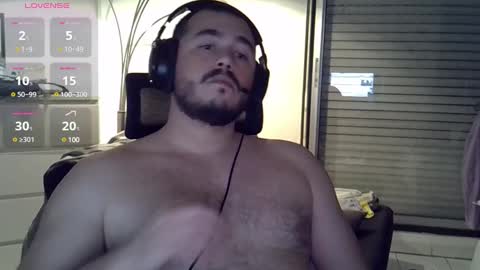 Snapshot of mathou34 chatting on December 17, 6:09 pm Mathou online show from December 17, 6:09 pm