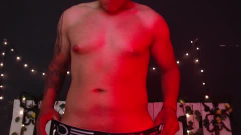 matias_sky online show from November 12, 2:01 am