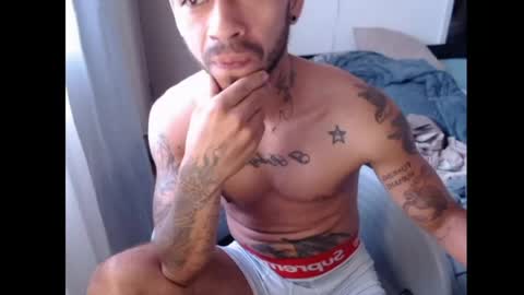 Snapshot of matiaswhiat chatting on July 15, 11:37 am Matias Whiat online show from July 15, 11:37 am