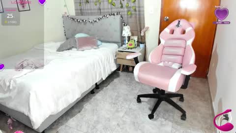 Daniela online show from February 9, 2:04 am