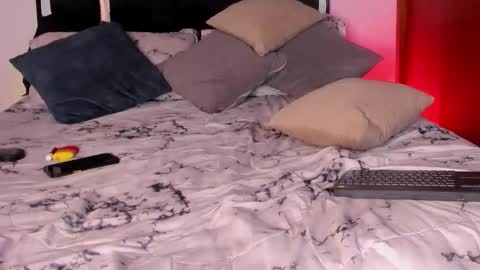 matius foxter online show from February 10, 1:10 am