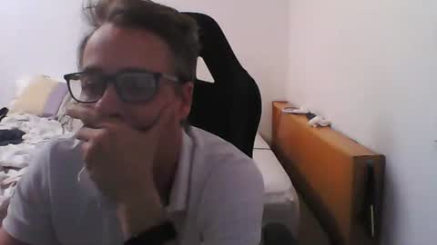 Snapshot of matrixmad chatting on October 3, 6:49 pm matrixmad online show from October 3, 6:49 pm