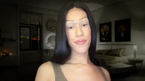 MOLLY MILLS online show from October 30, 8:31 pm