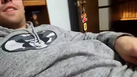 matt98strokesalot online show from December 5, 12:30 am