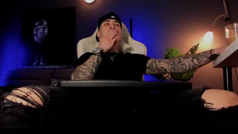 Matt online show from April 2, 9:18 am