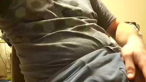 Snapshot of mattek89 chatting on December 25, 4:00 pm mattek89 online show from December 25, 4:00 pm