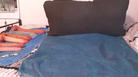 matten80 online show from December 21, 8:32 am