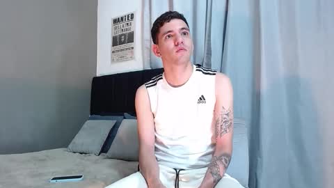 ---Matteo--- online show from November 15, 5:16 am